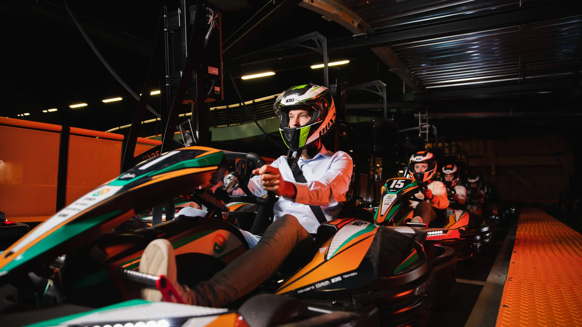 Indoor karten bij Playdôme Roosendaal